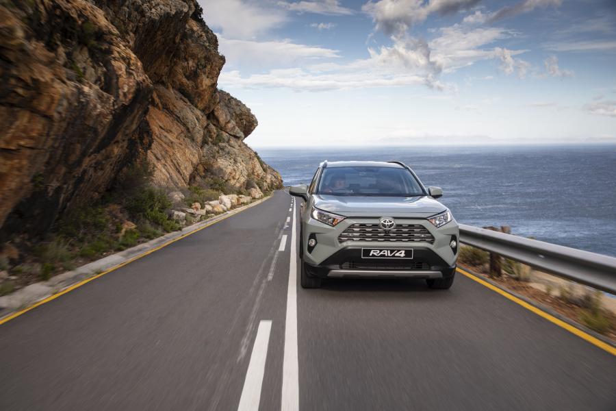  Toyota RAV4 VX AWD 2019 года  (ZA) (фото 13 из 29)